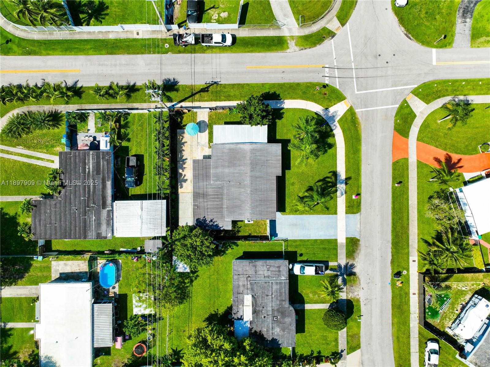 Small Image of 14760 LINCOLN DR, Homestead Number 48