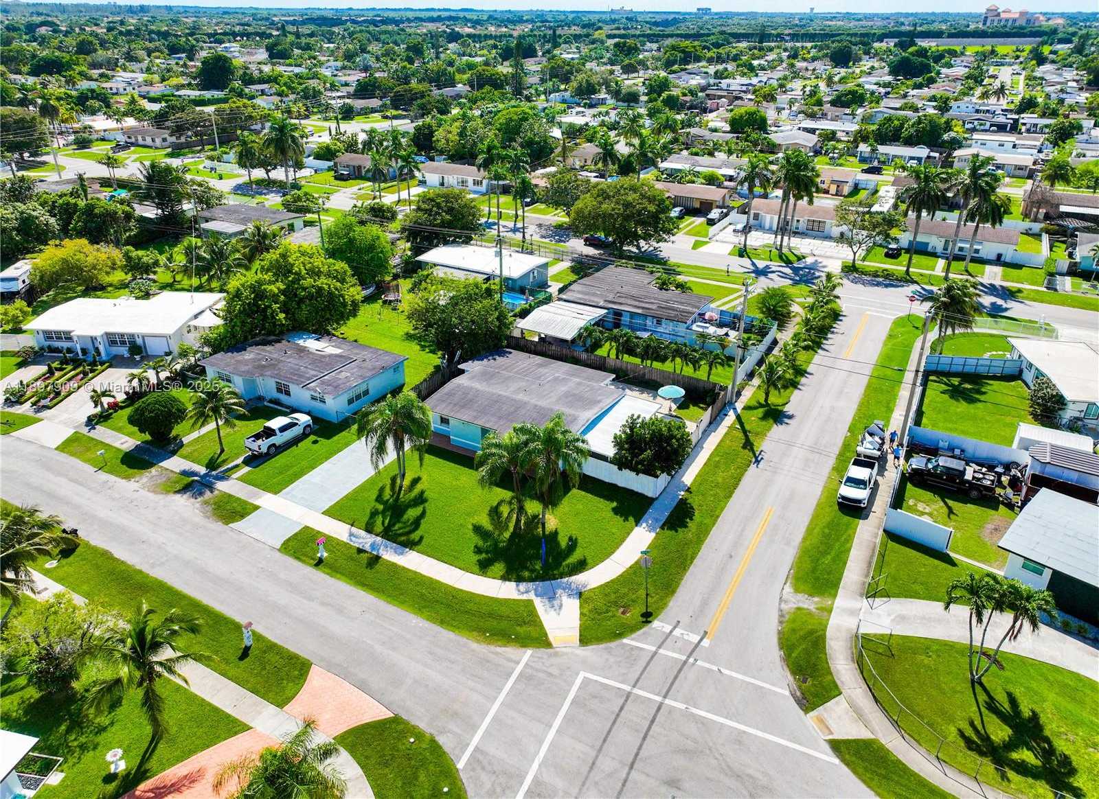 Small Image of 14760 LINCOLN DR, Homestead Number 52