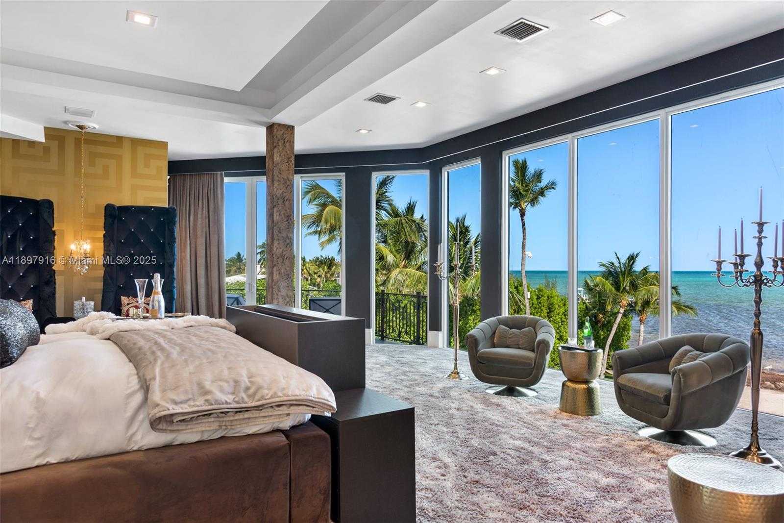 Small Image of 82719 OLD HWY, Islamorada Number 15