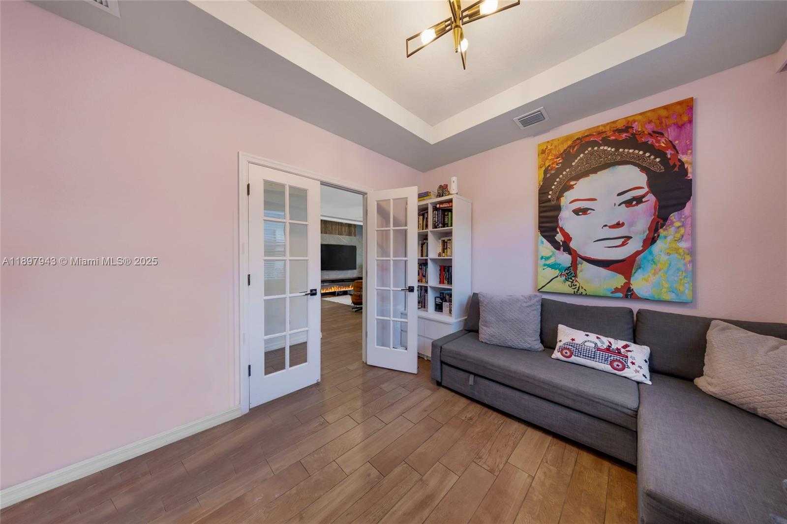 Small Image of 2454 PRIMROSE PL, Oakland Park Number 17