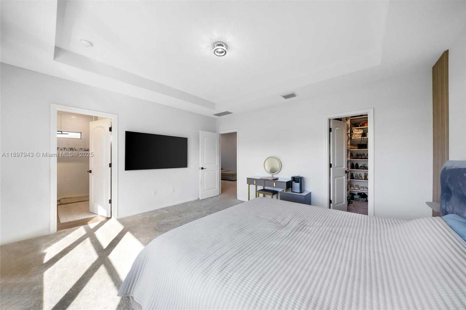 Small Image of 2454 PRIMROSE PL, Oakland Park Number 23