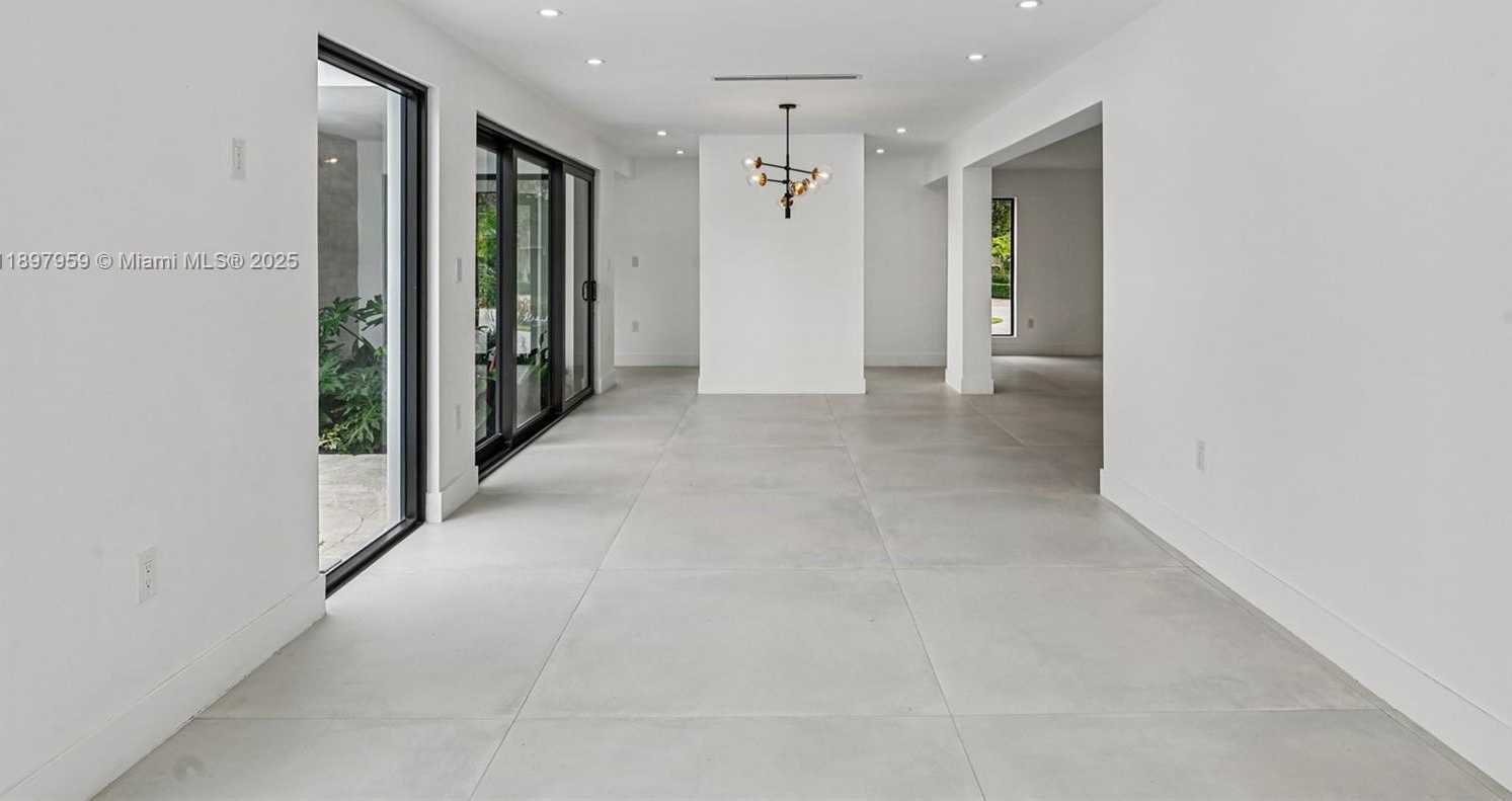 Small Image of 7805 SOUTH WEST 165TH ST, Palmetto Bay Number 11