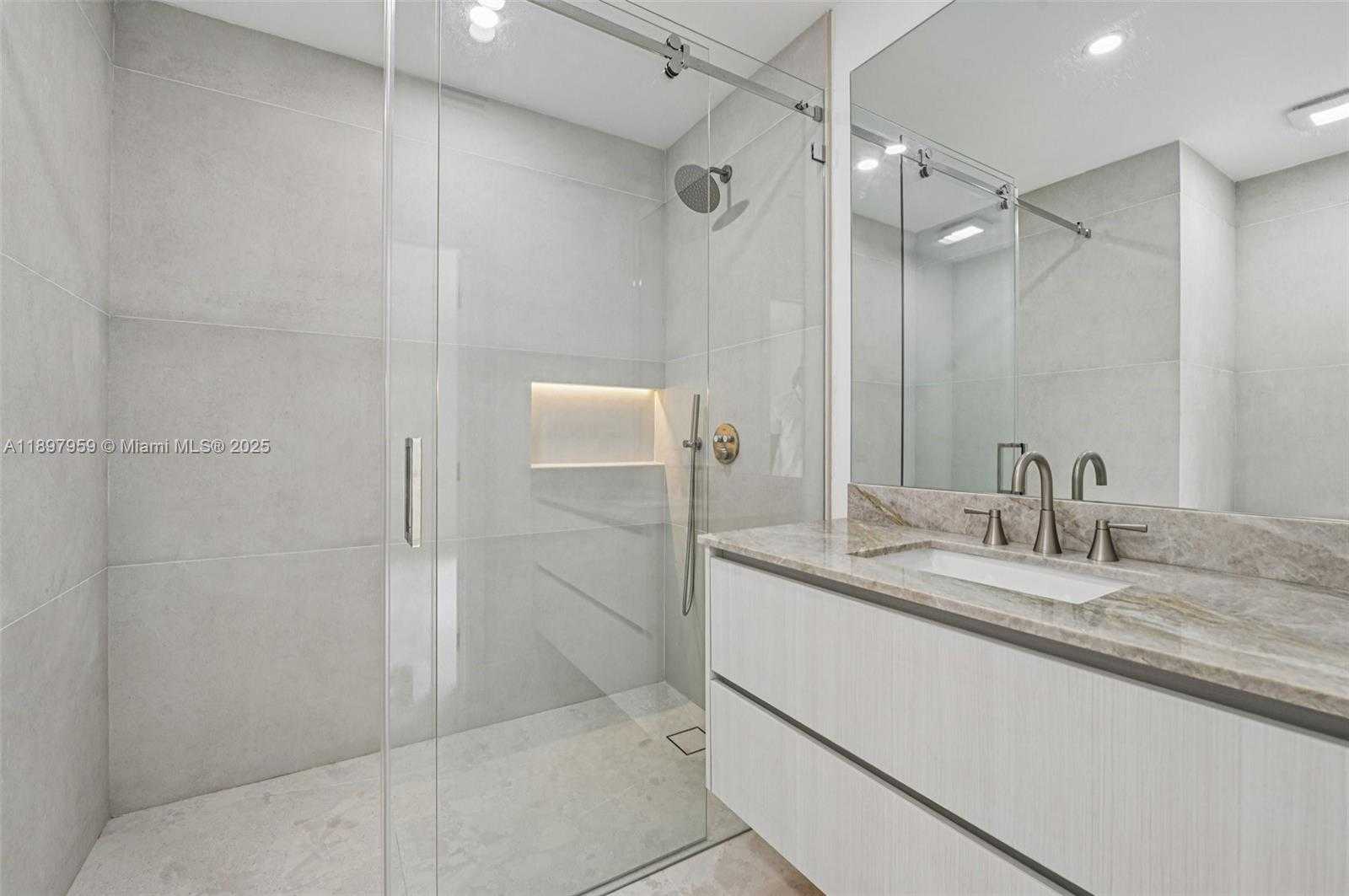 Small Image of 7805 SOUTH WEST 165TH ST, Palmetto Bay Number 24