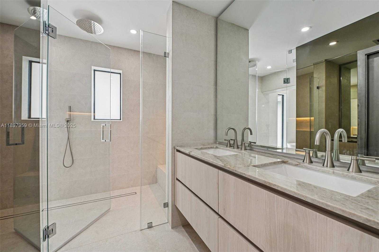 Small Image of 7805 SOUTH WEST 165TH ST, Palmetto Bay Number 34