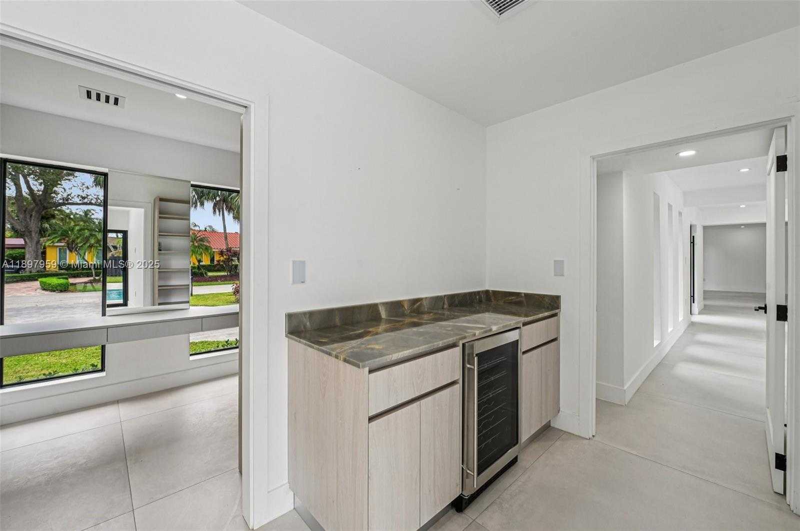 Small Image of 7805 SOUTH WEST 165TH ST, Palmetto Bay Number 37