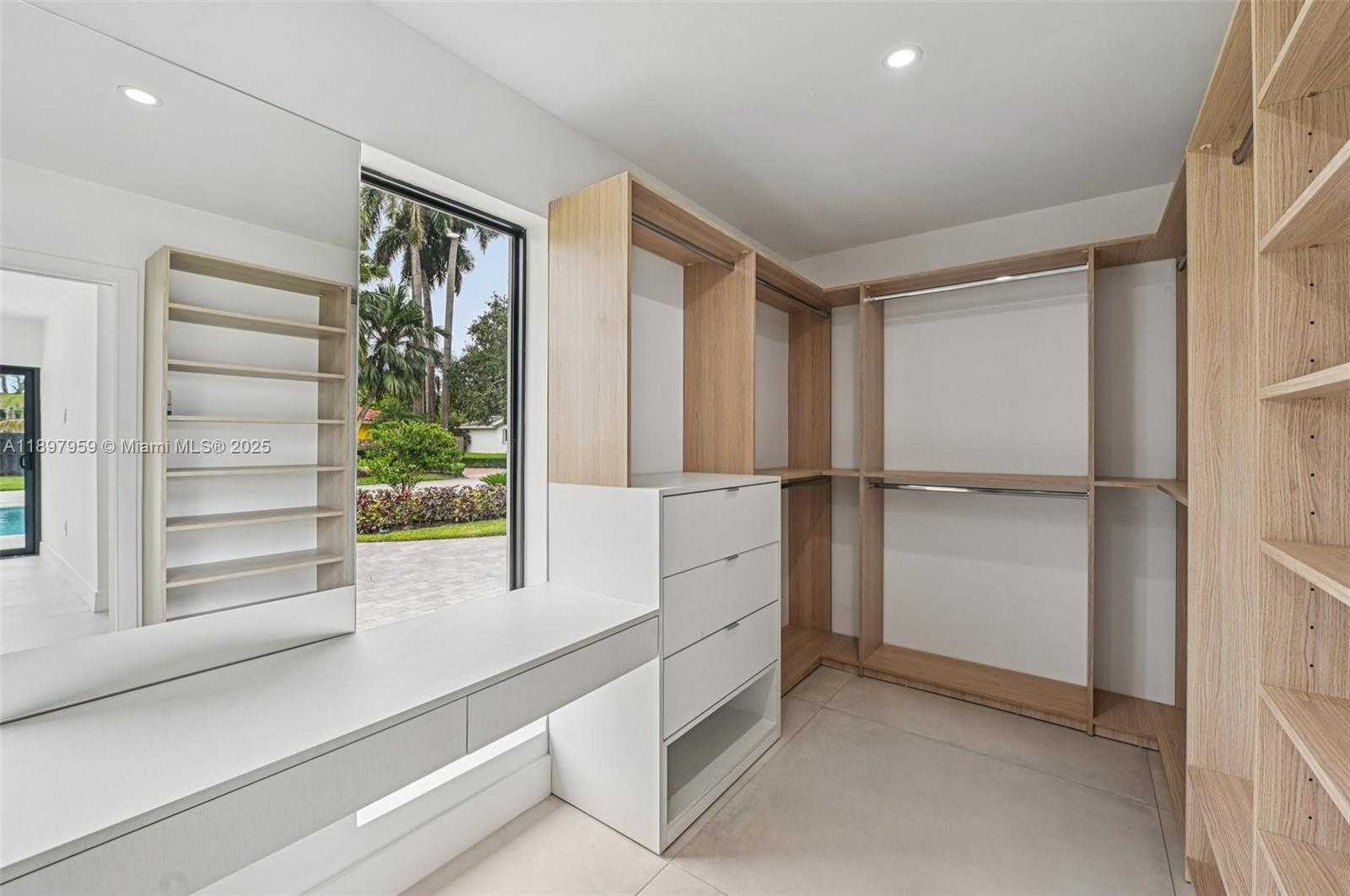 Small Image of 7805 SOUTH WEST 165TH ST, Palmetto Bay Number 38