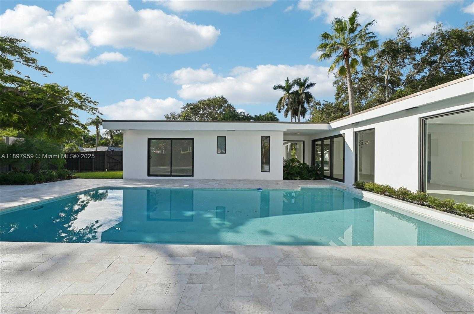 Small Image of 7805 SOUTH WEST 165TH ST, Palmetto Bay Number 50