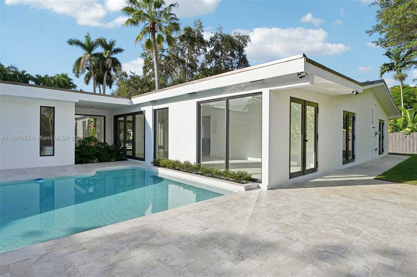 Small Image of 7805 SOUTH WEST 165TH ST, Palmetto Bay Number 51