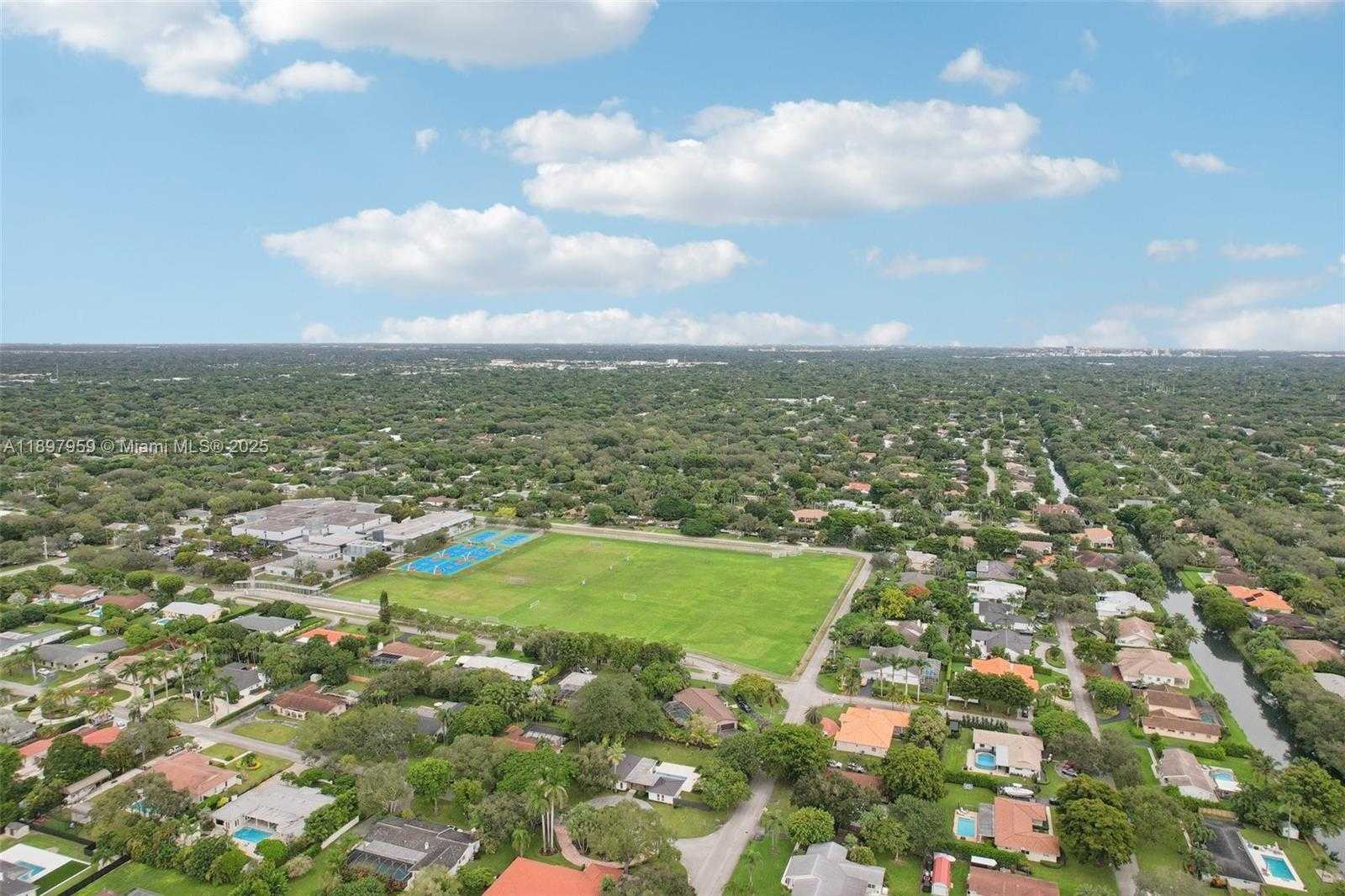 Small Image of 7805 SOUTH WEST 165TH ST, Palmetto Bay Number 62