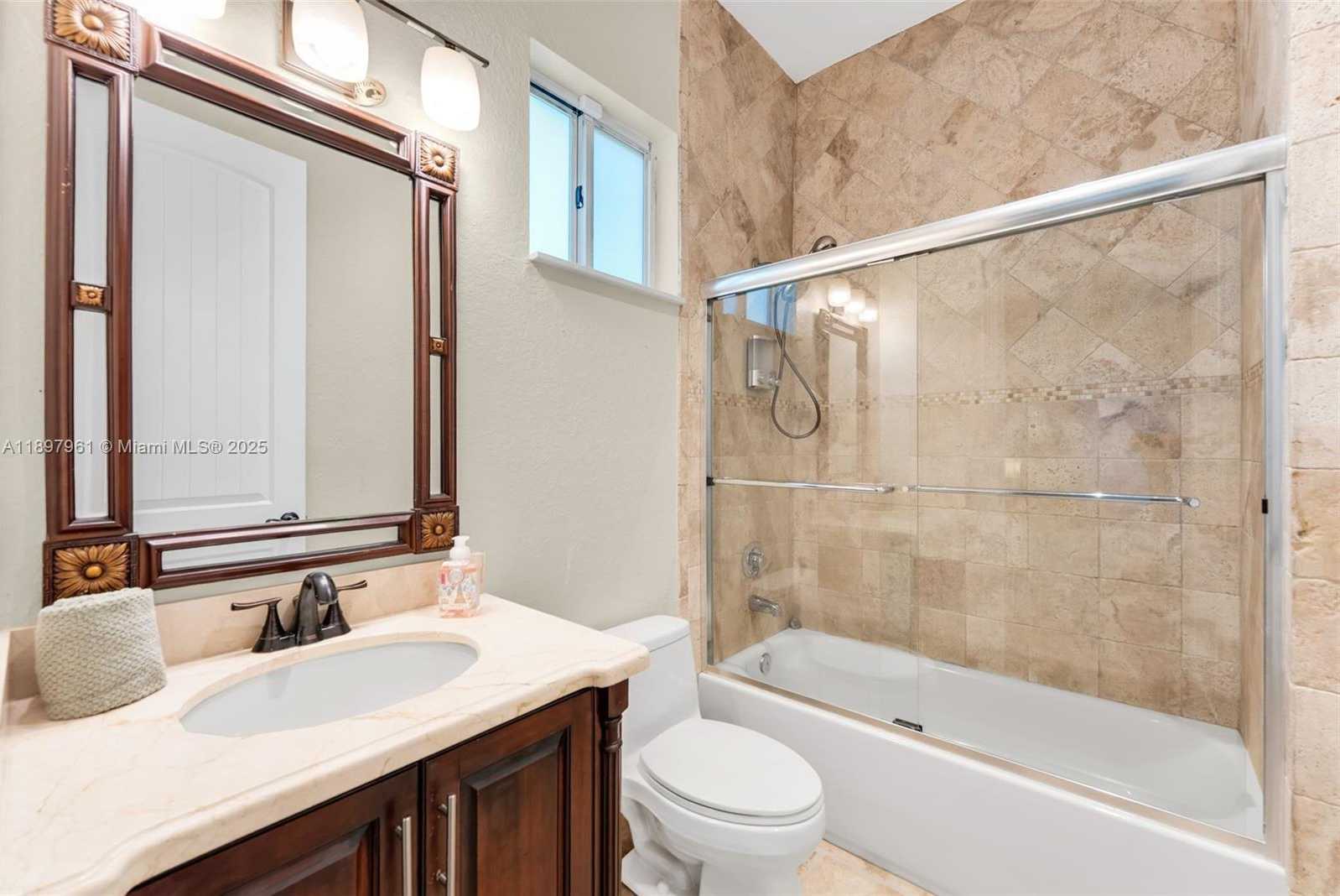 Small Image of 21331 SOUTH WEST 246TH ST, Homestead Number 14
