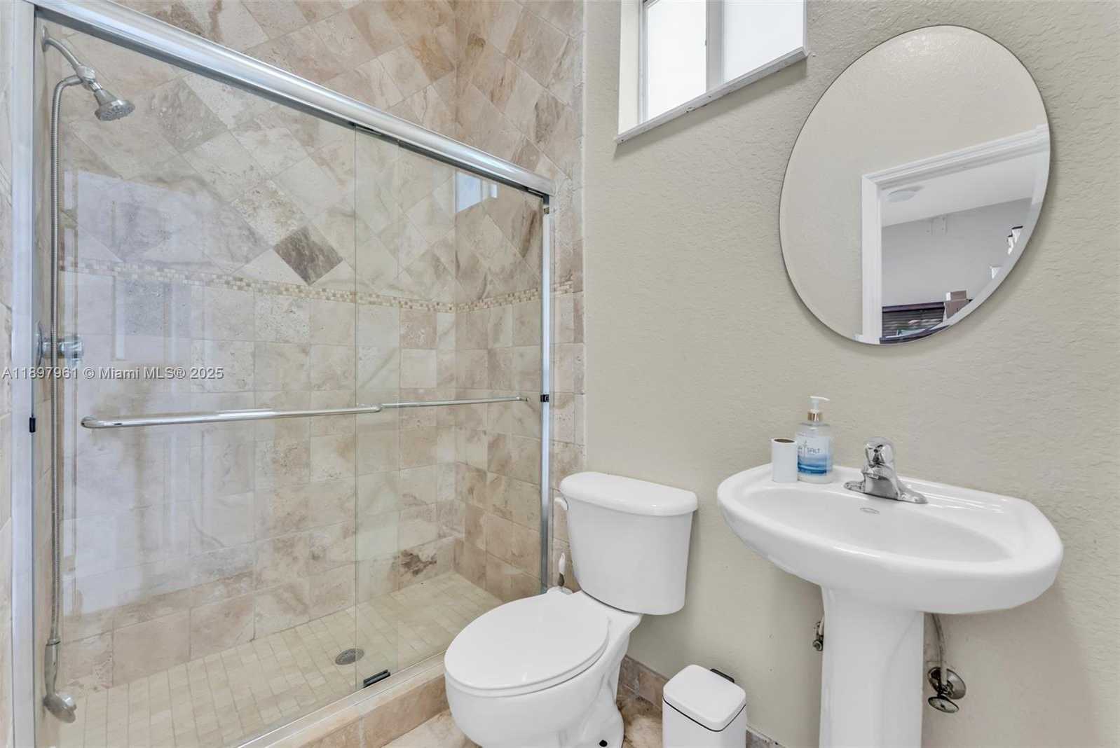 Small Image of 21331 SOUTH WEST 246TH ST, Homestead Number 22