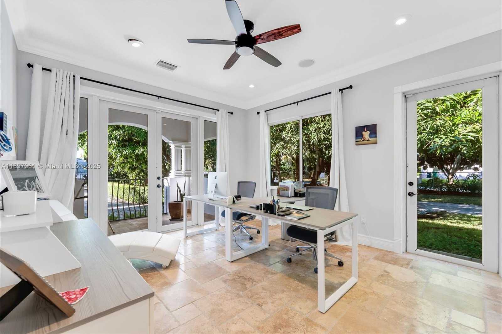 Small Image of 21331 SOUTH WEST 246TH ST, Homestead Number 8