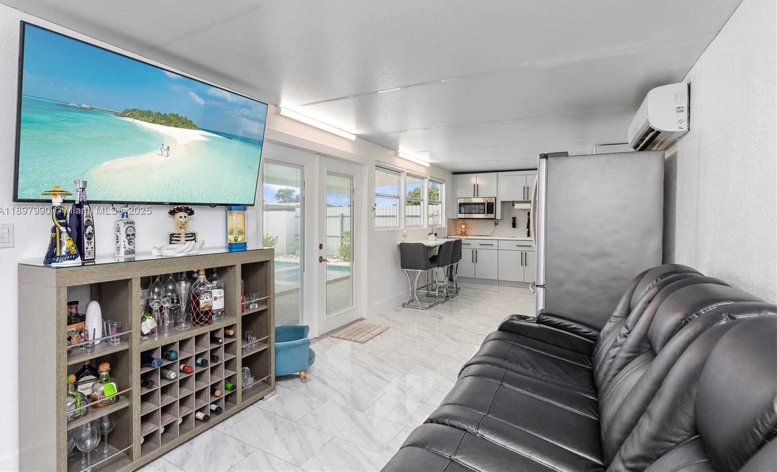 Small Image of 19602 NORTH WEST 37TH CT, Miami Gardens Number 29