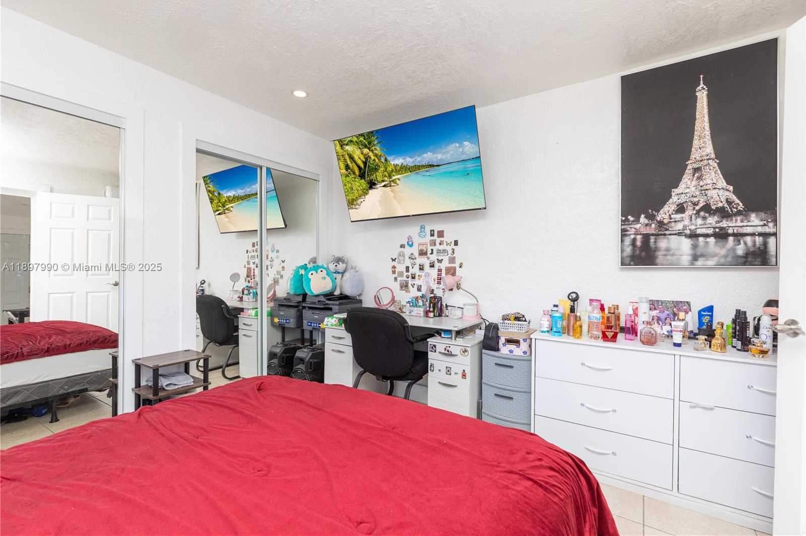 Small Image of 19602 NORTH WEST 37TH CT, Miami Gardens Number 47