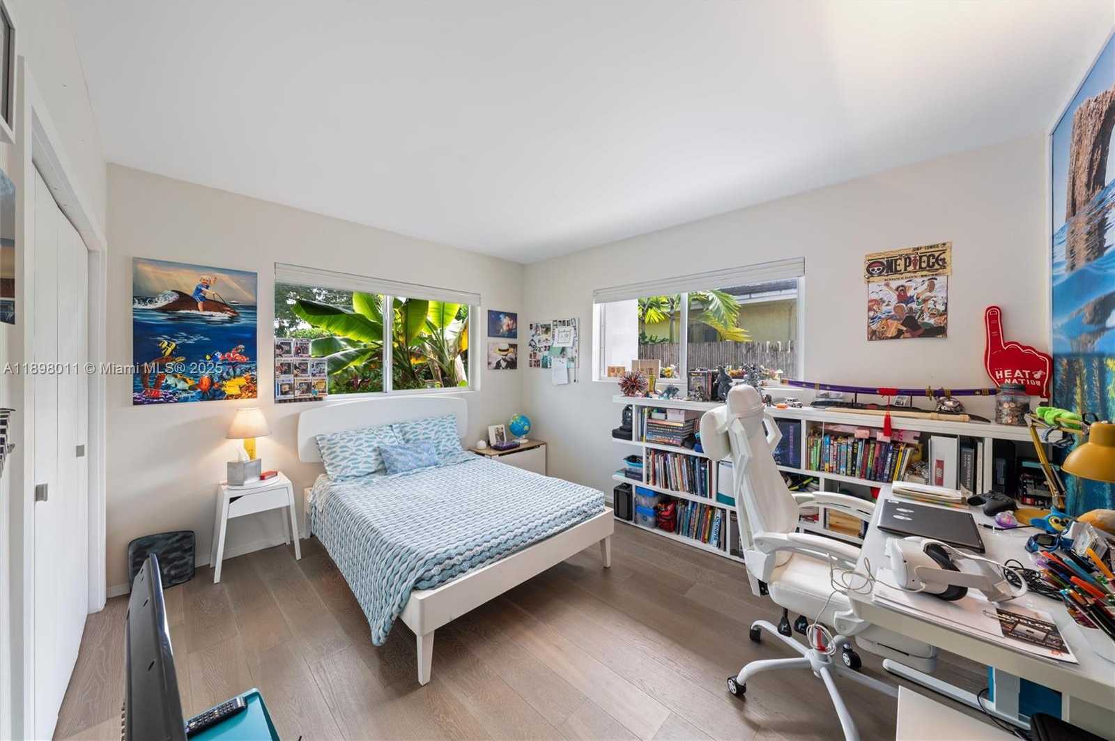 Small Image of 12944 BANYAN RD, North Miami Number 19