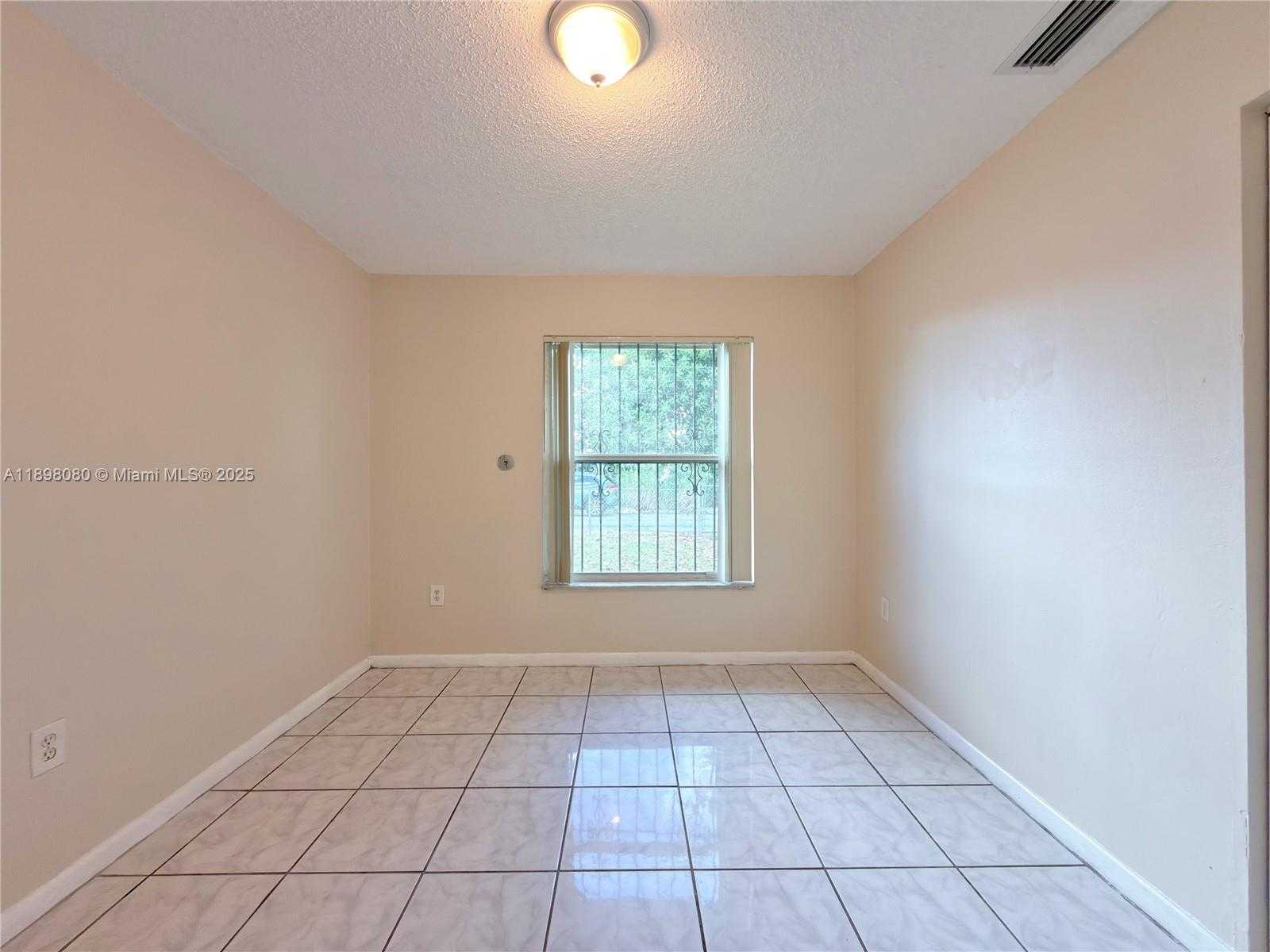 Small Image of 318 SOUTH WEST 5TH ST, Homestead Number 24