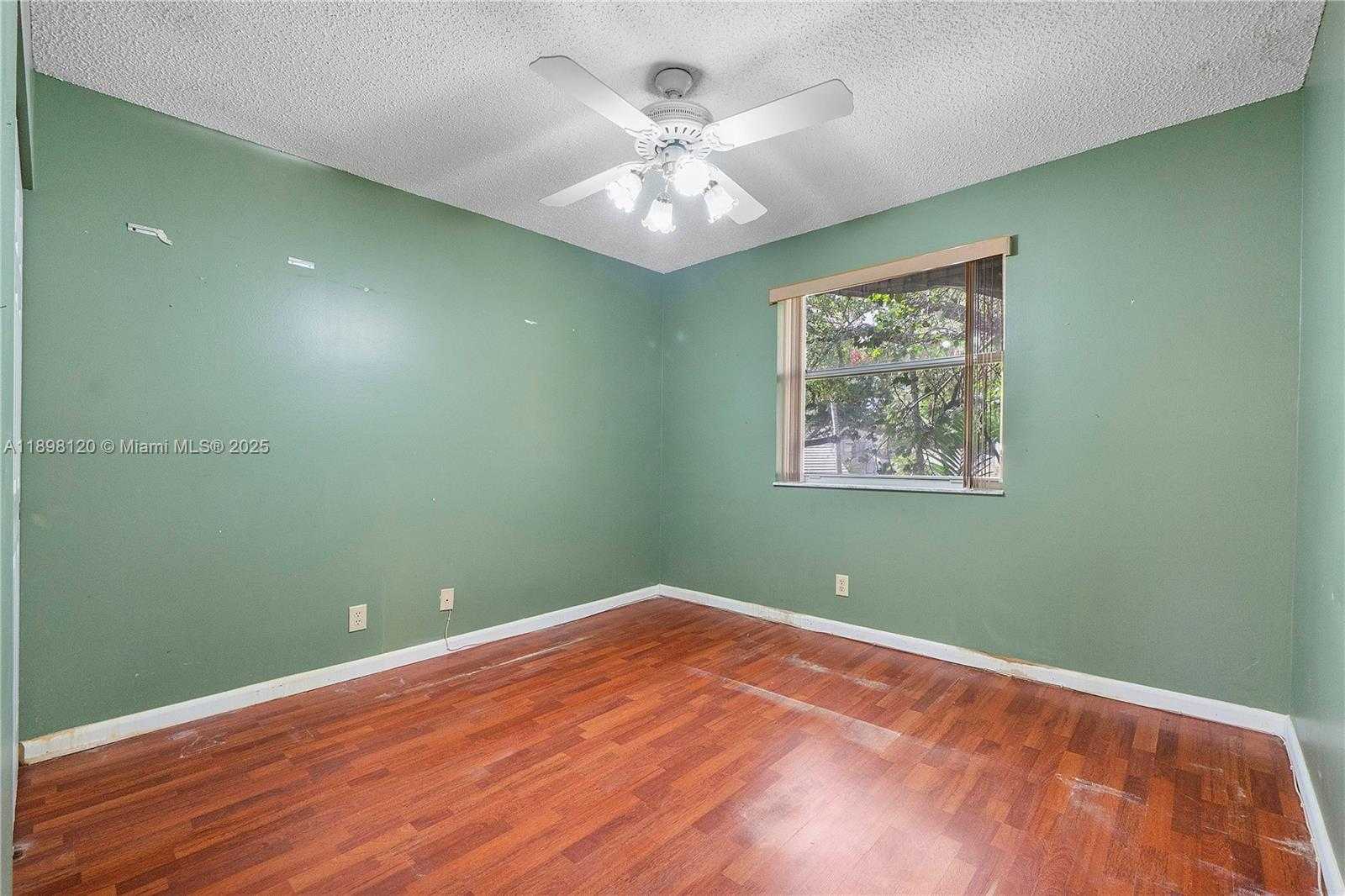 Small Image of 9870 NORTH WEST 2ND ST, Plantation Number 11