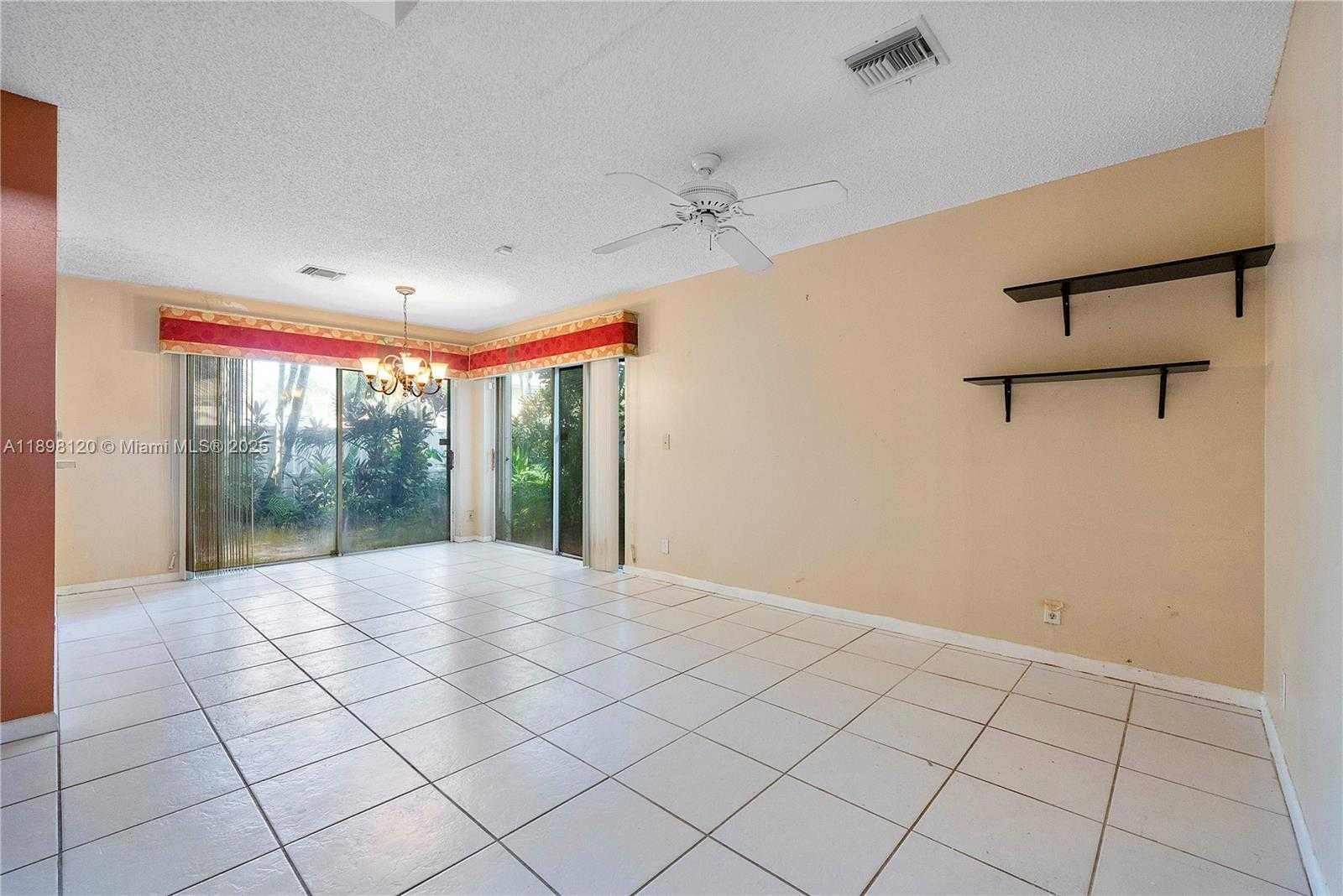 Small Image of 9870 NORTH WEST 2ND ST, Plantation Number 3