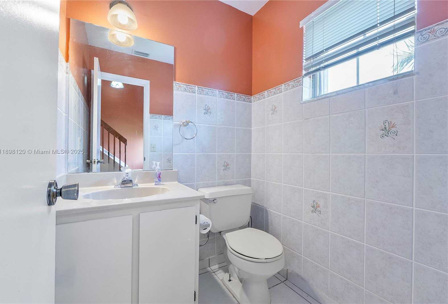 Small Image of 9870 NORTH WEST 2ND ST, Plantation Number 6
