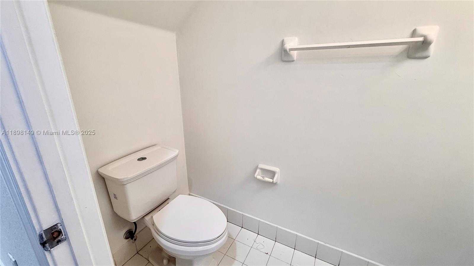 Small Image of 13843 SOUTH WEST 31ST ST, Miramar Number 27