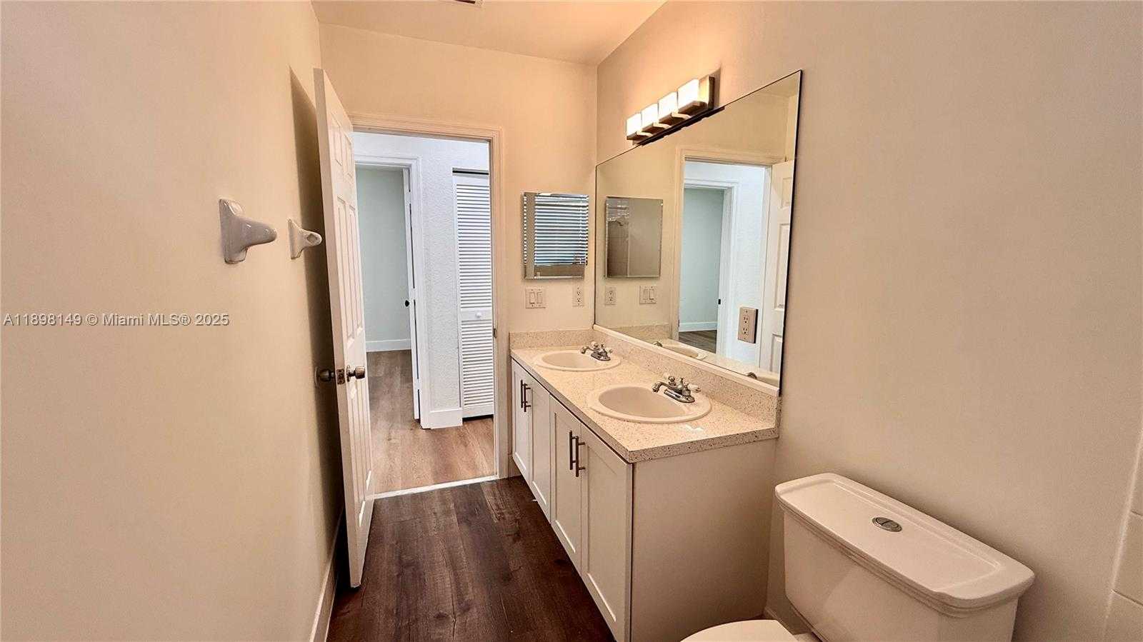 Small Image of 13843 SOUTH WEST 31ST ST, Miramar Number 38