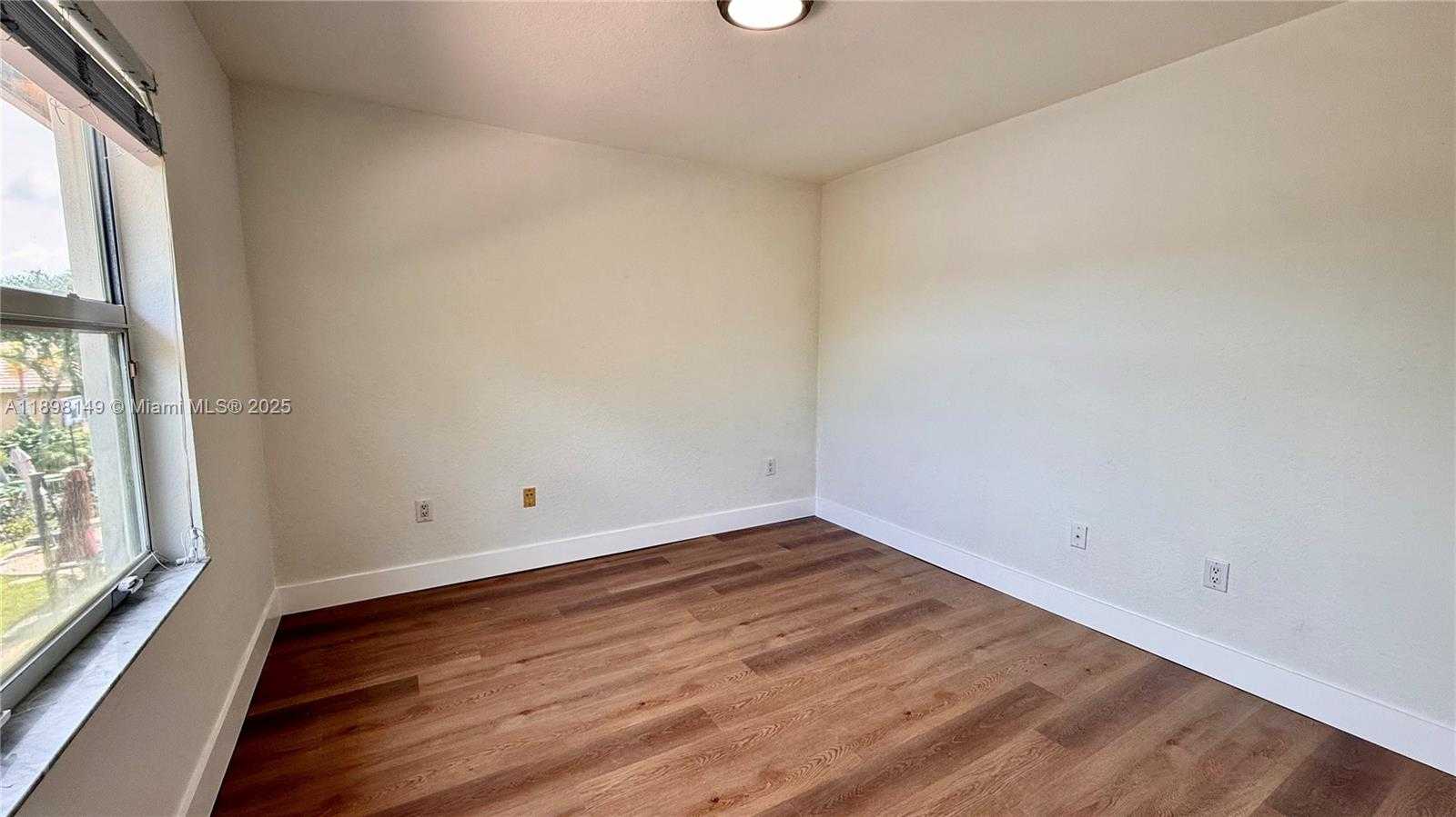 Small Image of 13843 SOUTH WEST 31ST ST, Miramar Number 39