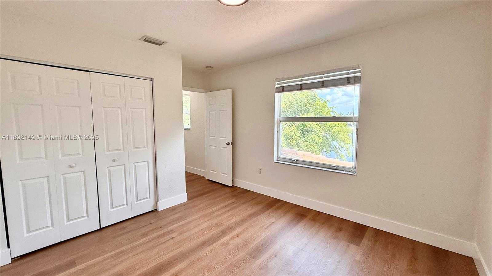 Small Image of 13843 SOUTH WEST 31ST ST, Miramar Number 41