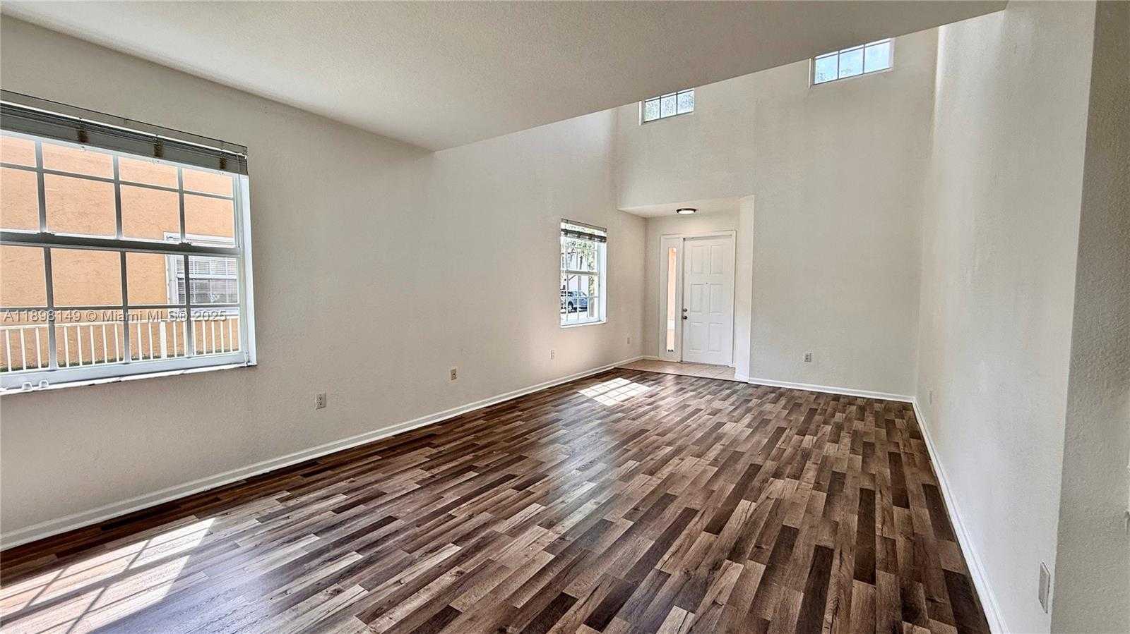 Small Image of 13843 SOUTH WEST 31ST ST, Miramar Number 8