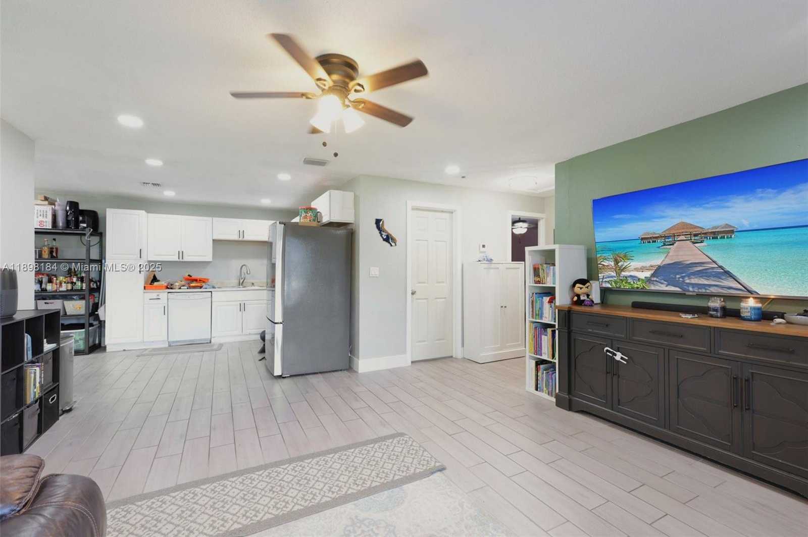 Small Image of 151 NORTH WEST 20TH ST, Pompano Beach Number 14