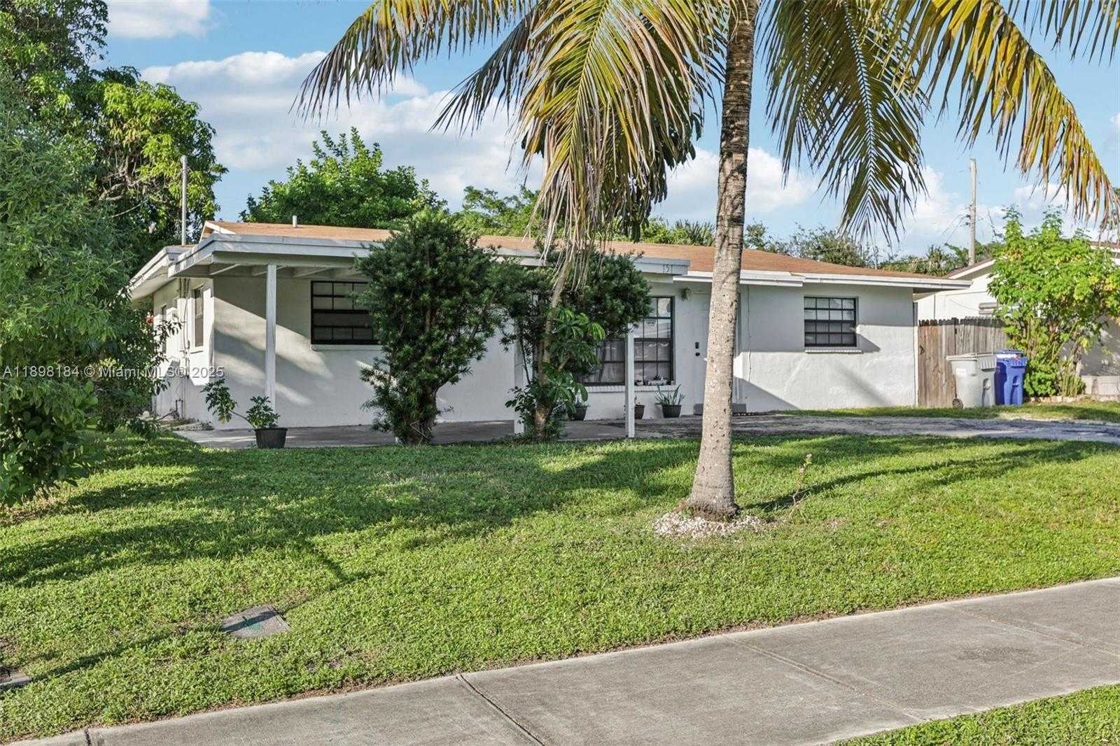 Small Image of 151 NORTH WEST 20TH ST, Pompano Beach Number 2