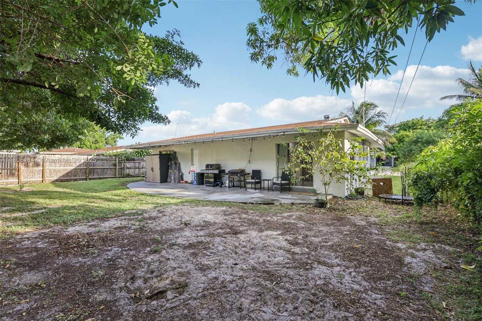 Small Image of 151 NORTH WEST 20TH ST, Pompano Beach Number 27