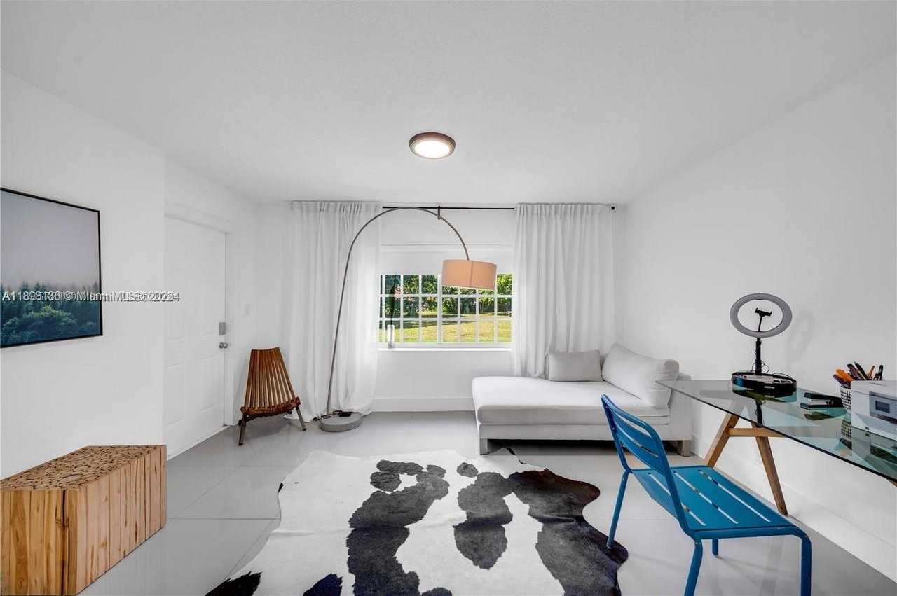 Small Image of 555 NORTH EAST 127TH STREET, North Miami Number 23
