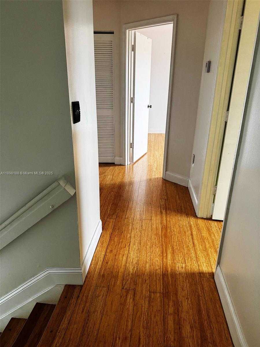 Small Image of 5343 NORTH WEST 184TH ST, Miami Gardens Number 15