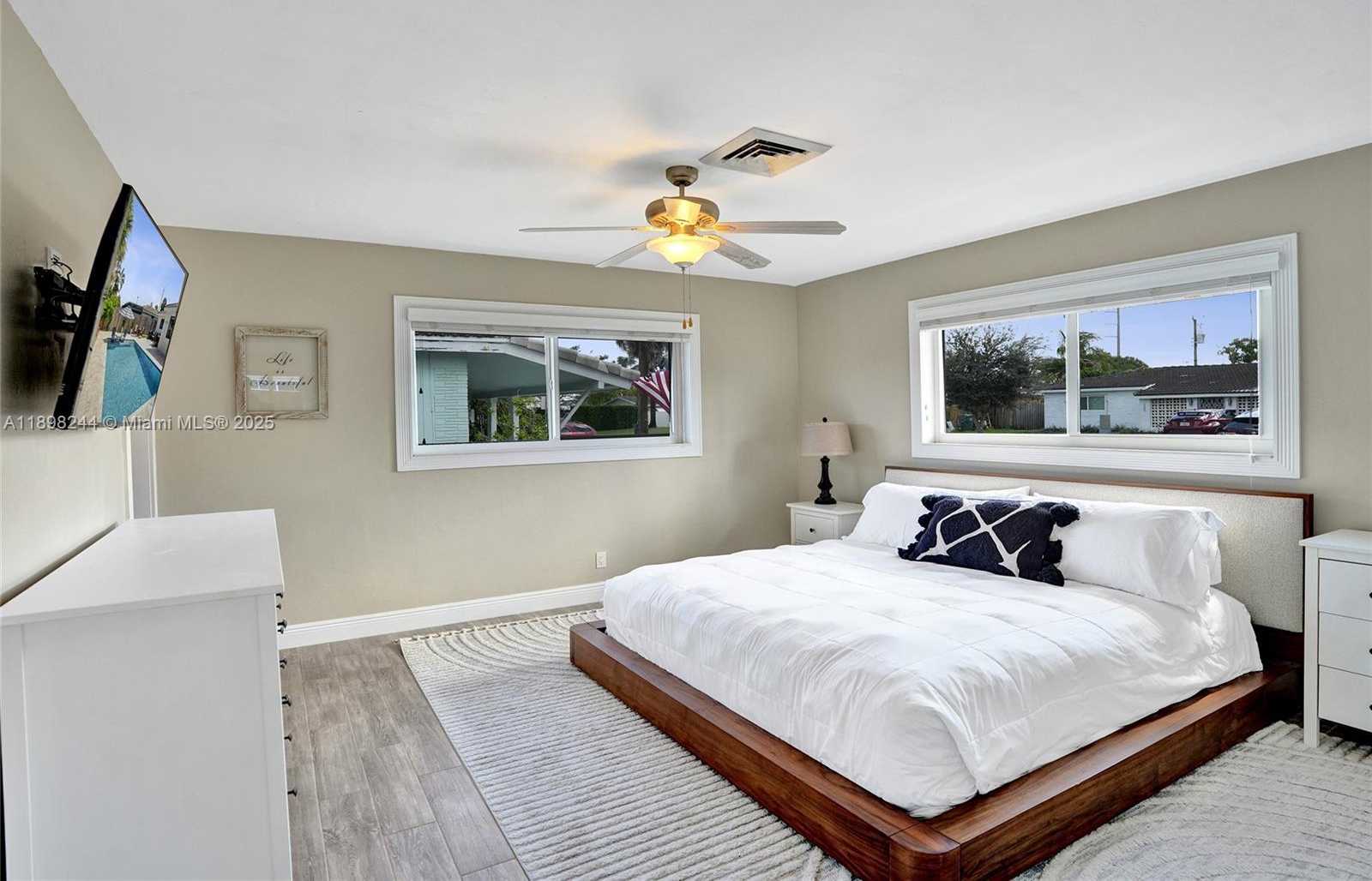 Small Image of 351 NORTH EAST 43RD ST, Oakland Park Number 27