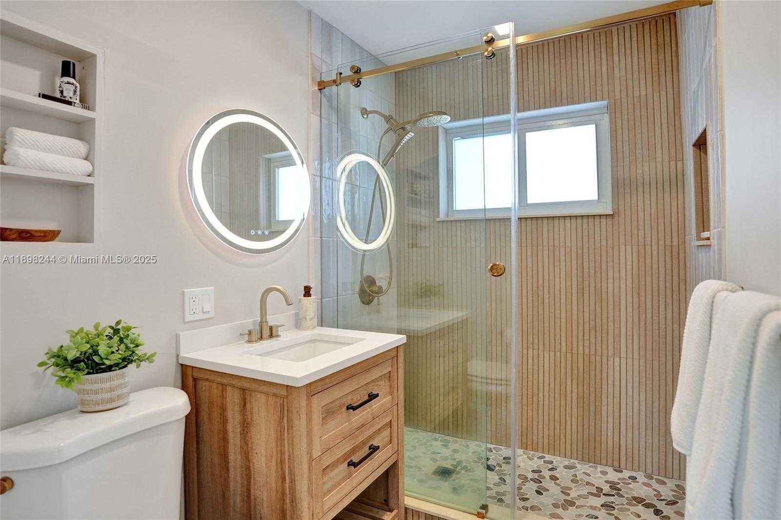 Small Image of 351 NORTH EAST 43RD ST, Oakland Park Number 38