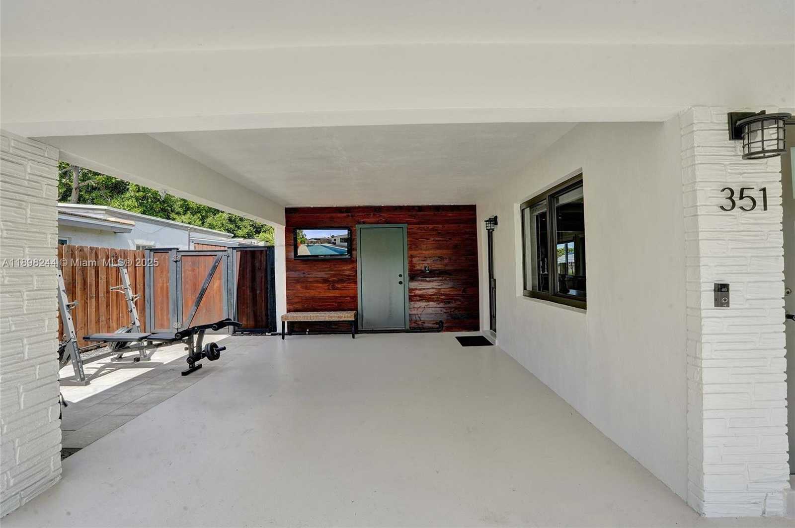 Small Image of 351 NORTH EAST 43RD ST, Oakland Park Number 39