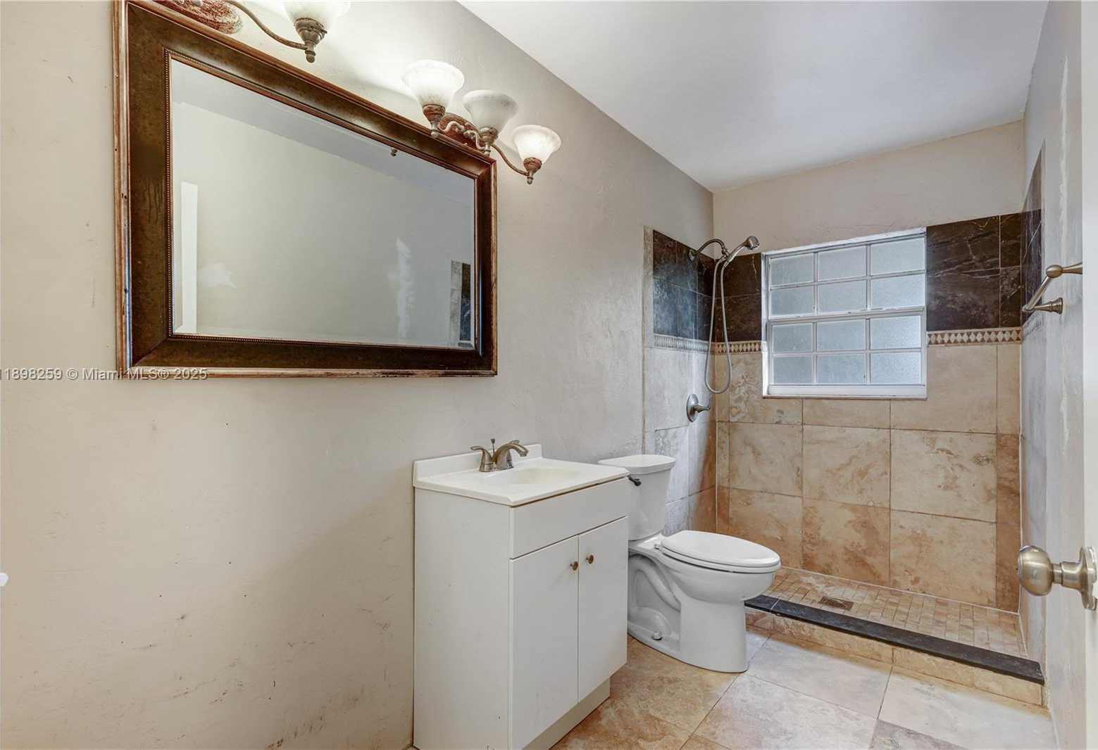 Small Image of 20774 NORTH WEST 3RD CT, Pembroke Pines Number 19