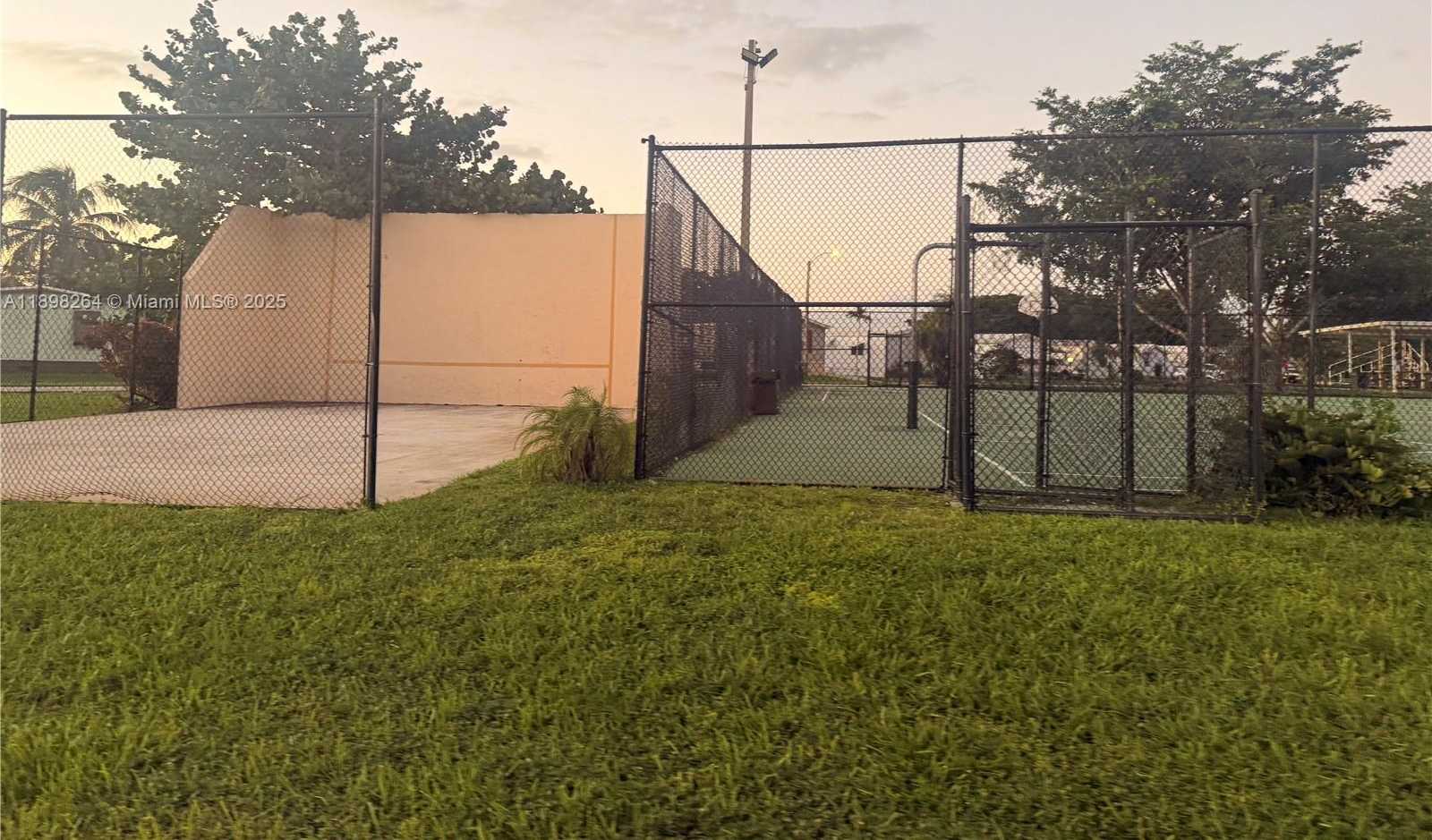 Small Image of 21640 NORTH WEST 3RD PL, Pembroke Pines Number 10