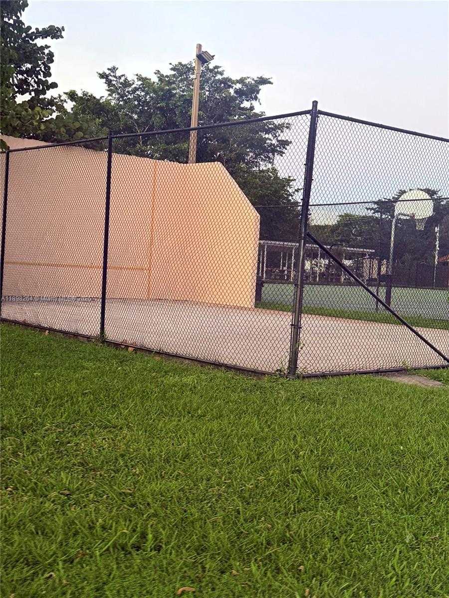 Small Image of 21640 NORTH WEST 3RD PL, Pembroke Pines Number 12