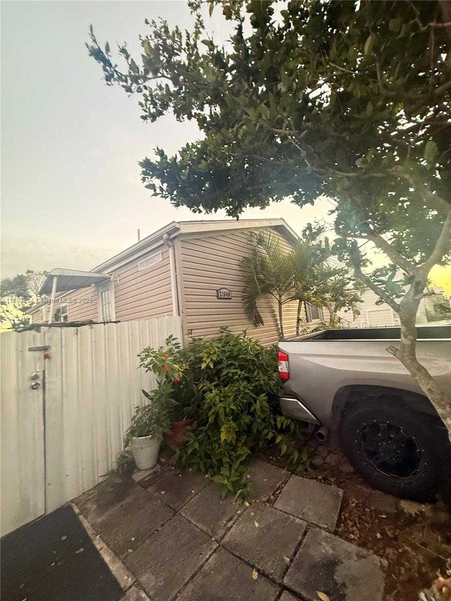 Small Image of 21640 NORTH WEST 3RD PL, Pembroke Pines Number 2