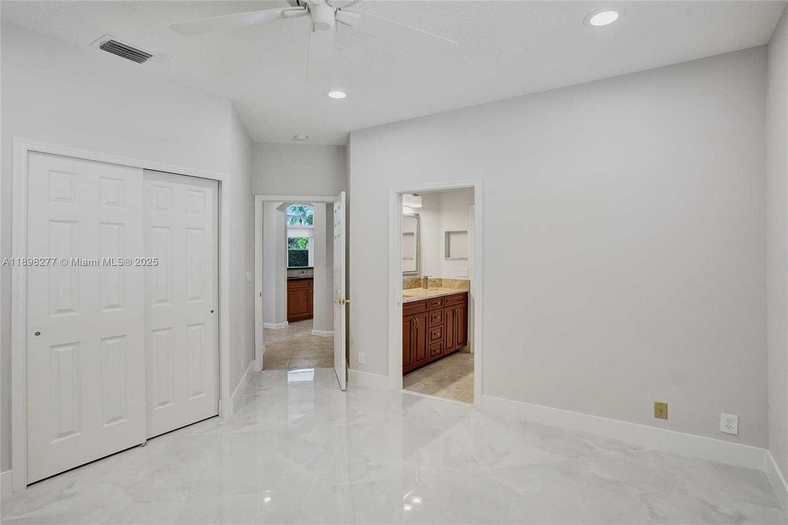 Small Image of 2553 JARDIN MNR, Weston Number 37