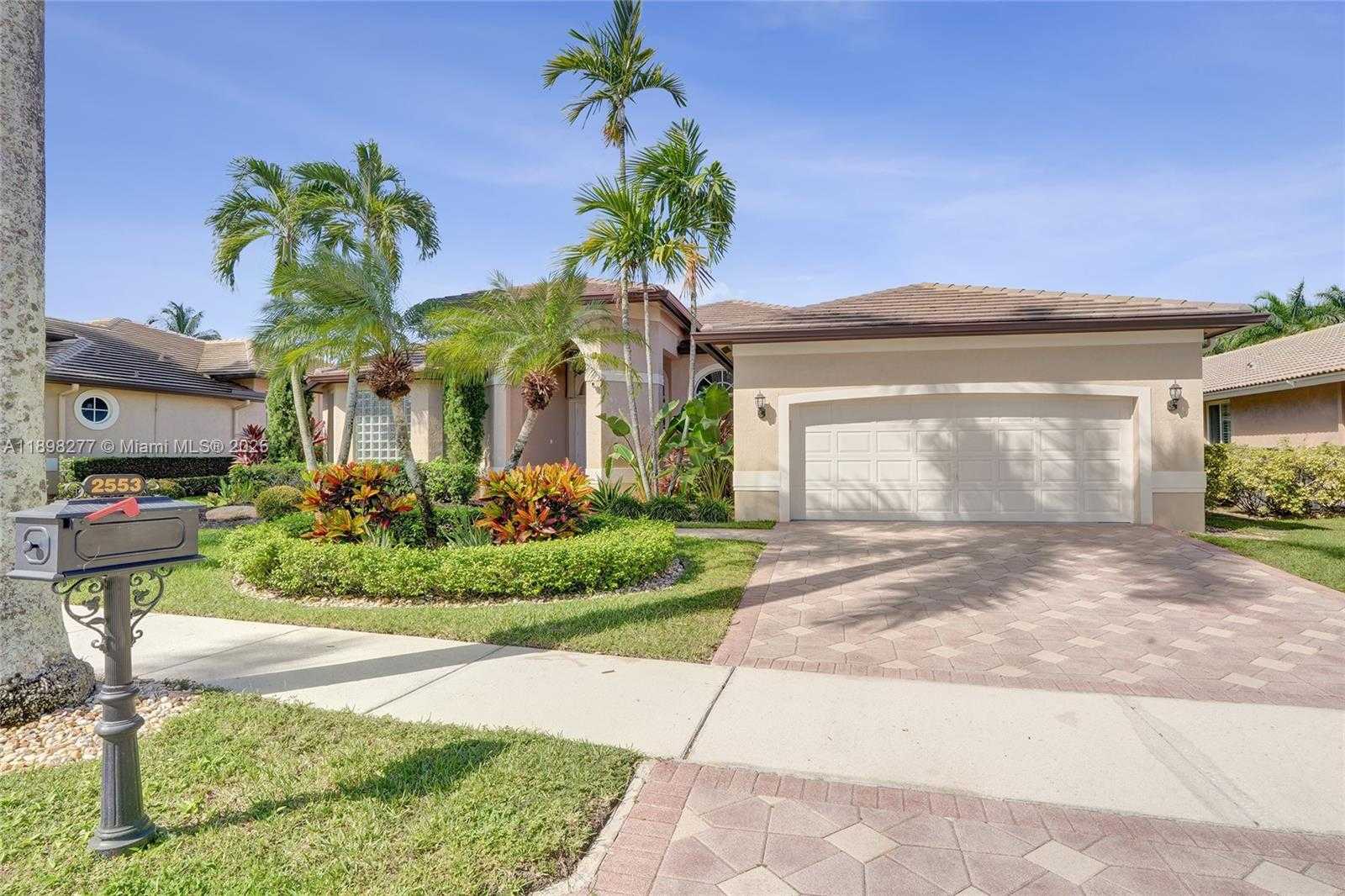 Small Image of 2553 JARDIN MNR, Weston Number 4