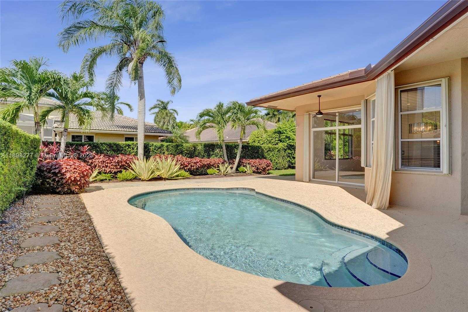 Small Image of 2553 JARDIN MNR, Weston Number 49