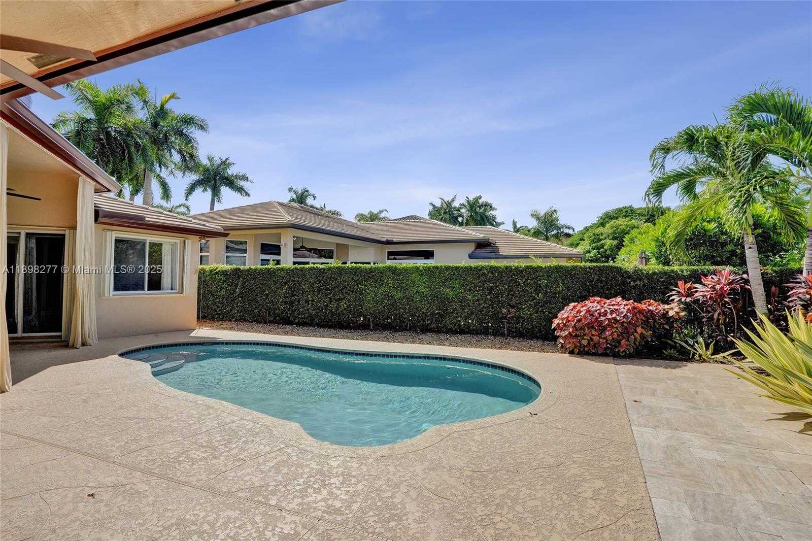 Small Image of 2553 JARDIN MNR, Weston Number 51
