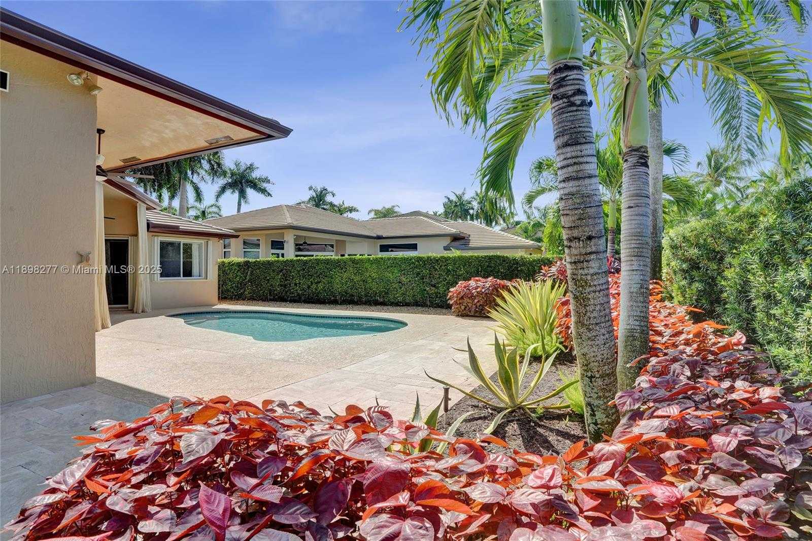 Small Image of 2553 JARDIN MNR, Weston Number 53