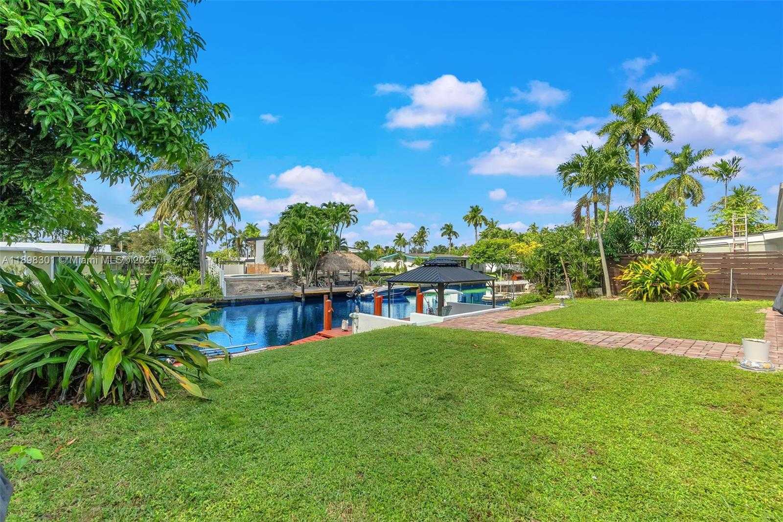 Small Image of 2631 FLAMINGO LN, Fort Lauderdale Number 10
