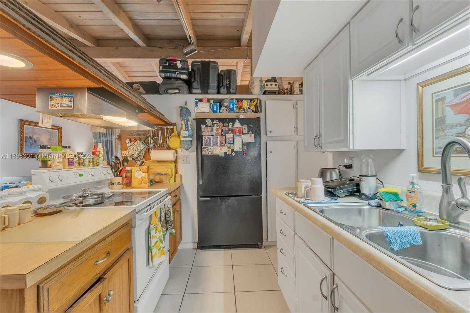 Small Image of 2631 FLAMINGO LN, Fort Lauderdale Number 15