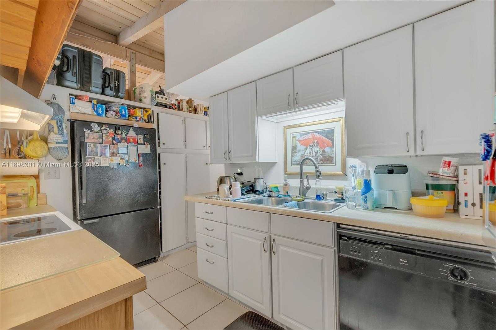 Small Image of 2631 FLAMINGO LN, Fort Lauderdale Number 16