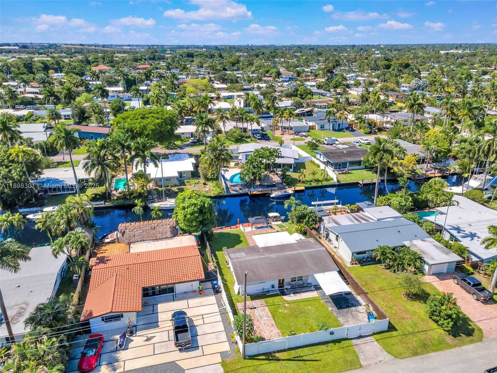 Small Image of 2631 FLAMINGO LN, Fort Lauderdale Number 33