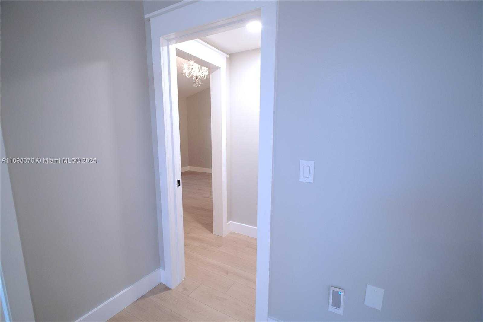 Small Image of 13026 HAMPTON LAKES CIR, Boynton Beach Number 10